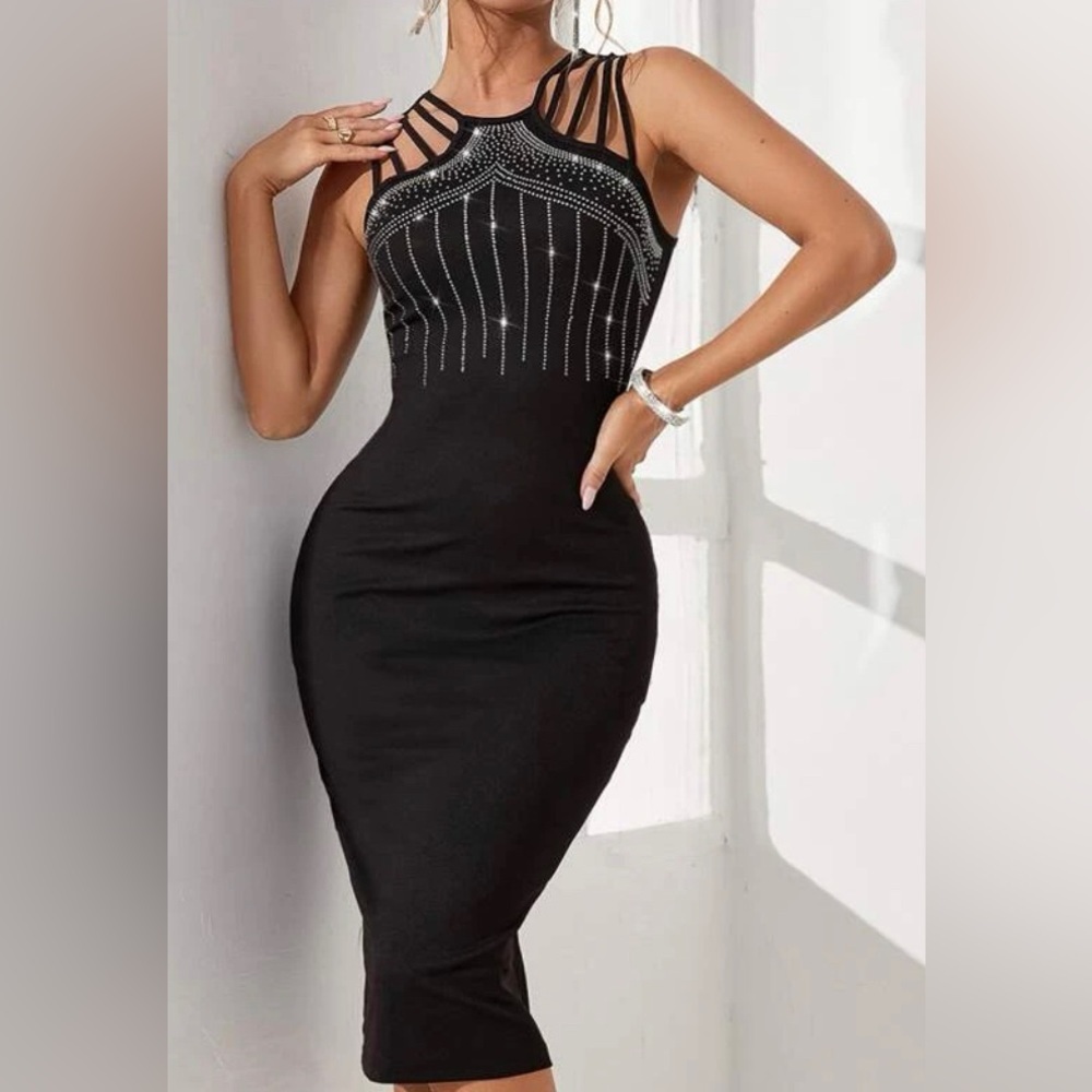 Rhinestone Detail Cut Out Front Bodycon Dress - Picture 3 of 6
